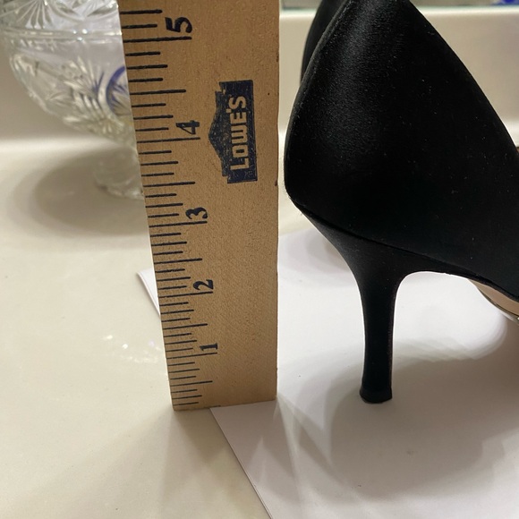 Badgley Mischka heels - Picture 2 of 9